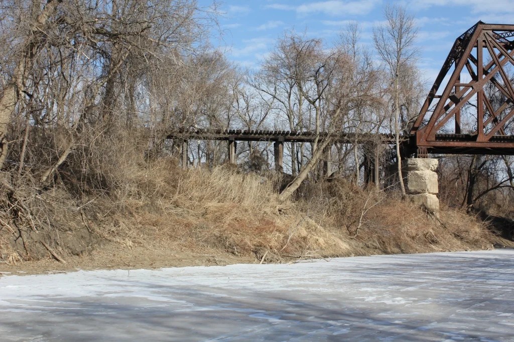 C&NW Cottonwood River Bridge